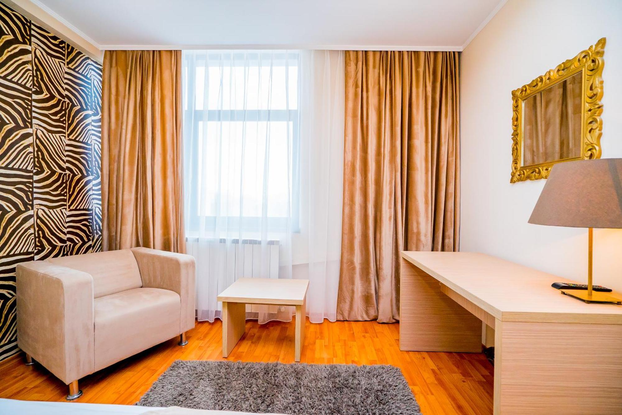 קונסטנצה Guci Hotel מראה חיצוני תמונה