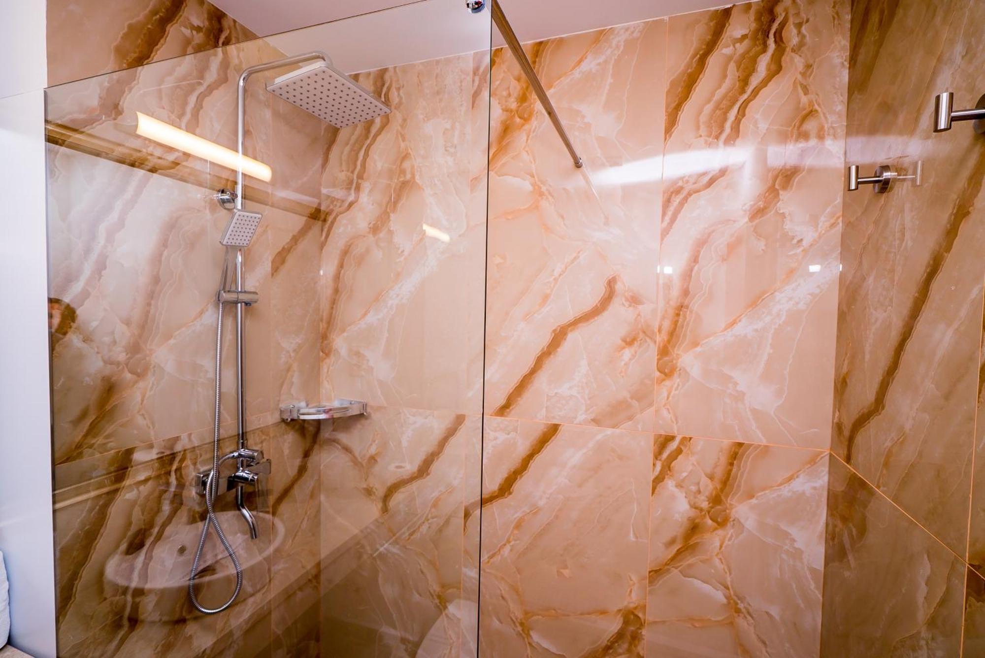 קונסטנצה Guci Hotel מראה חיצוני תמונה