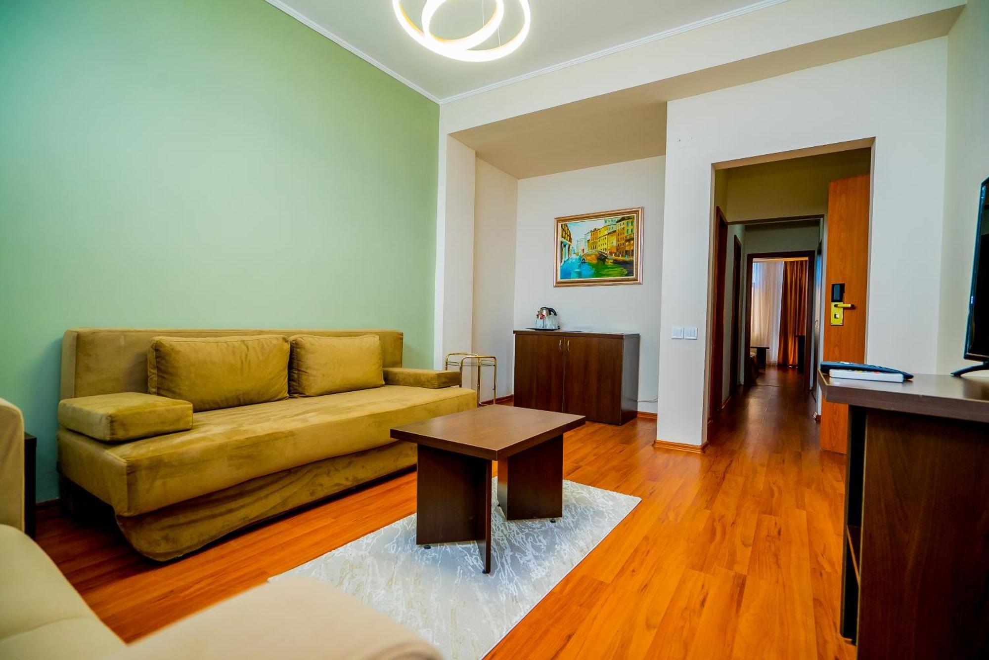 קונסטנצה Guci Hotel מראה חיצוני תמונה