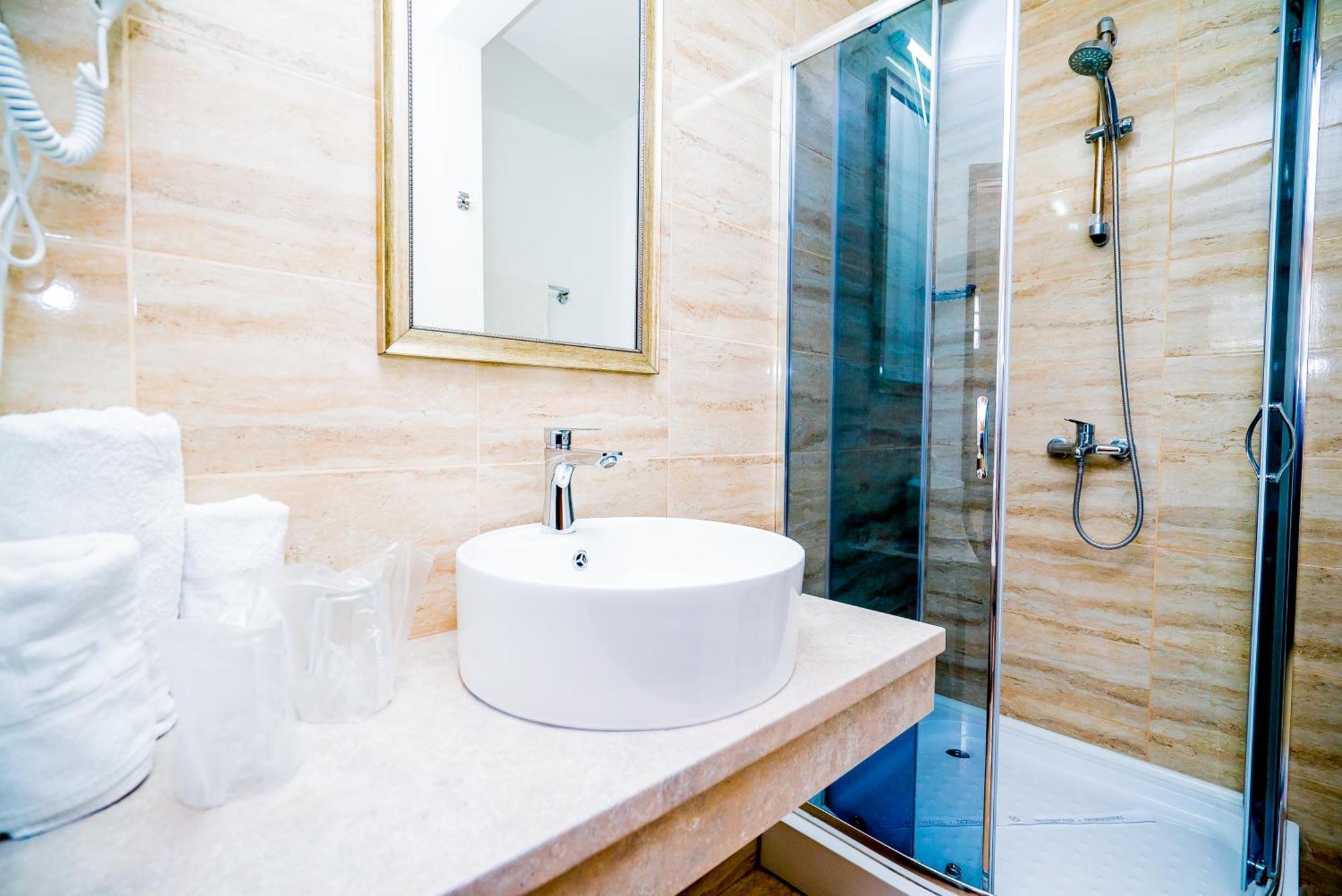 קונסטנצה Guci Hotel מראה חיצוני תמונה