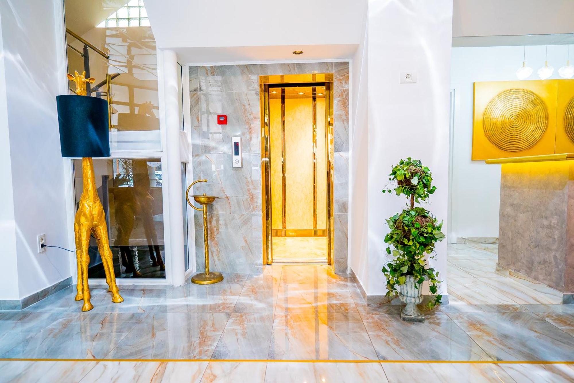 קונסטנצה Guci Hotel מראה חיצוני תמונה